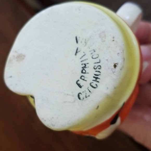 Small "Brumble" Pitcher - Picture 5 of 5